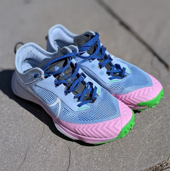 Nike Running Air Zoom Terra Kiger 8 sneakers lite marine white Size Women Size 9 - Picture 4 of 12